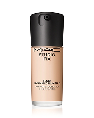 [10980] Studio Fix Fluid SPF 15 24Hr Matte Foundation + Oil Control (NC10)